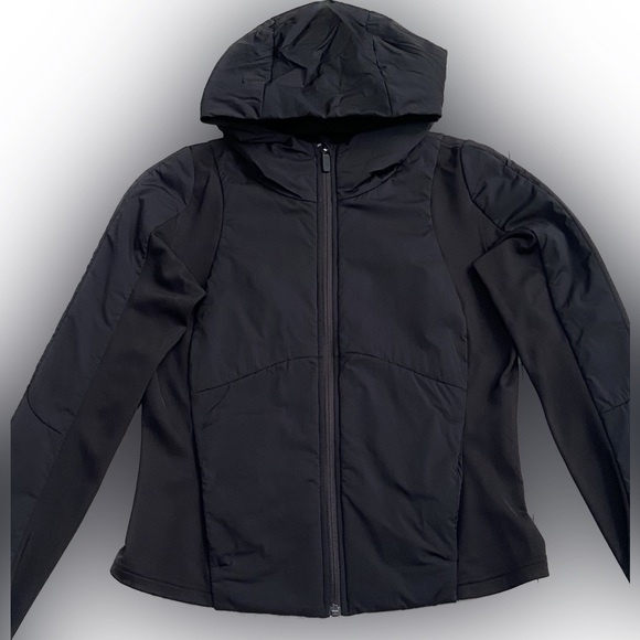 LULULEMON   ❤️❤️ PUSH YOUR PACE JACKET SIZE 10 - Picture 7 of 12
